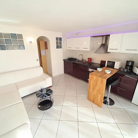 公寓 Village Naturiste Desir