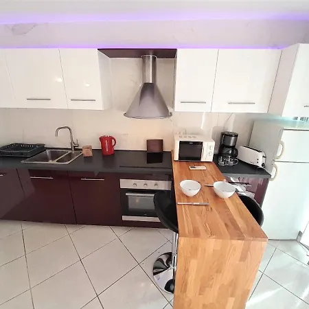 Village Naturiste Desir * 阿格德