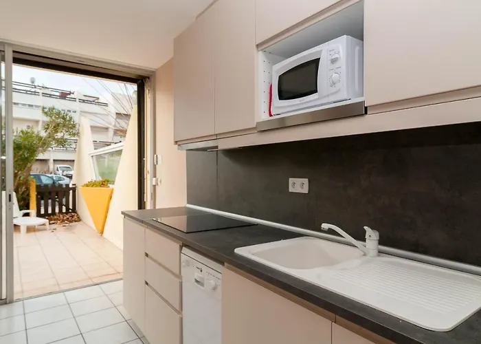 Village Naturiste Desir * Agde